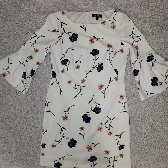 Ralph Lauren Stunning 😍 Boho Style Floral Bell Sleeve Dress - Picture 16 of 16